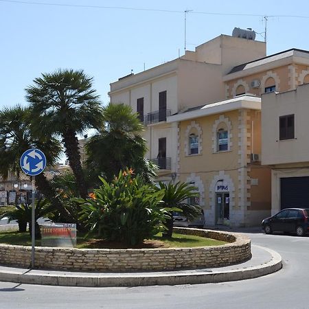 Bilocale Giacomo Matteotti Mazara del Vallo Exterior foto