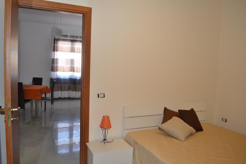 Bilocale Giacomo Matteotti Mazara del Vallo Habitación foto